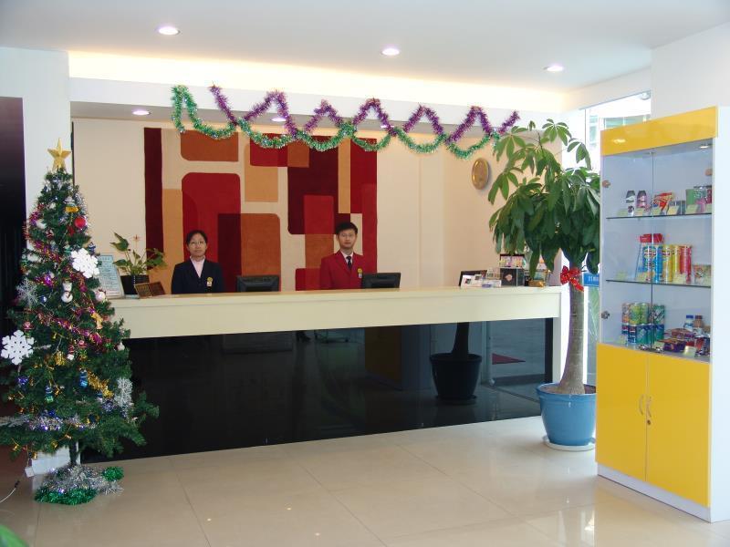 Holiday Star Changning Branch 上海 外观 照片